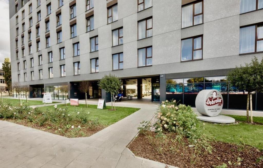 Apartament Wolska Warszawa Blisko Centrum Wifi Parking Apartment In Warsaw Very Close To The Center Экстерьер фото