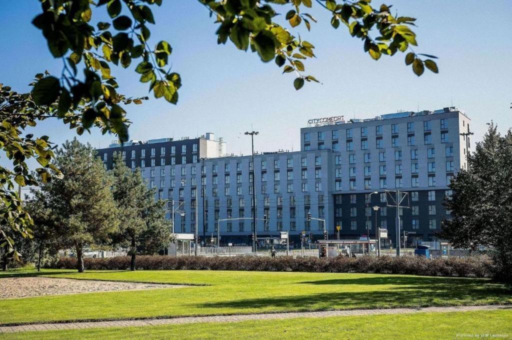 Apartament Wolska Warszawa Blisko Centrum Wifi Parking Apartment In Warsaw Very Close To The Center Экстерьер фото