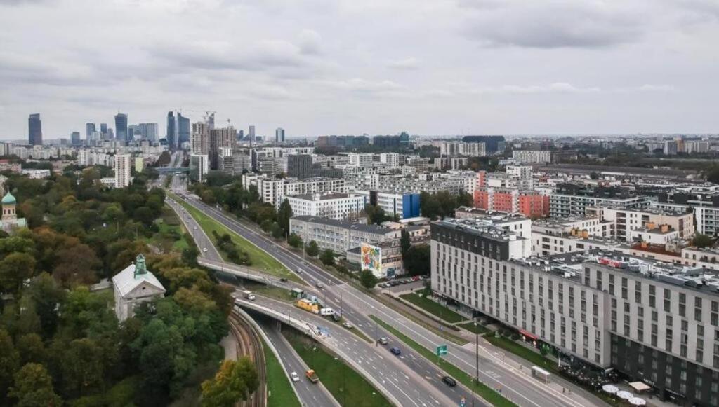 Apartament Wolska Warszawa Blisko Centrum Wifi Parking Apartment In Warsaw Very Close To The Center Экстерьер фото